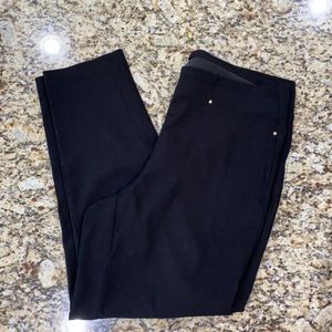🖤Rafaella Black Capris size 14